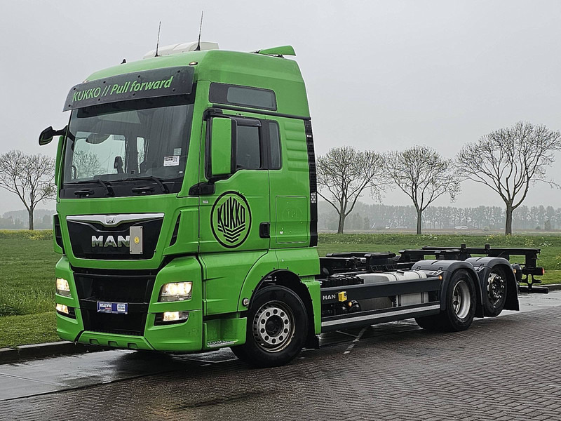 MAN 26.440 TGX XXL INTARDER - Camion porte-conteneur/ Caisse mobile: photos 2 MAN 26.440 TGX XXL INTARDER - Camion porte-conteneur/ Caisse mobile: photos 2