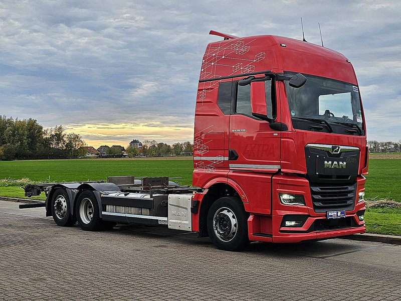 MAN 26.510 TGX GX 6X2 INTARDER - Camion porte-conteneur/ Caisse mobile: photos 5 MAN 26.510 TGX GX 6X2 INTARDER - Camion porte-conteneur/ Caisse mobile: photos 5