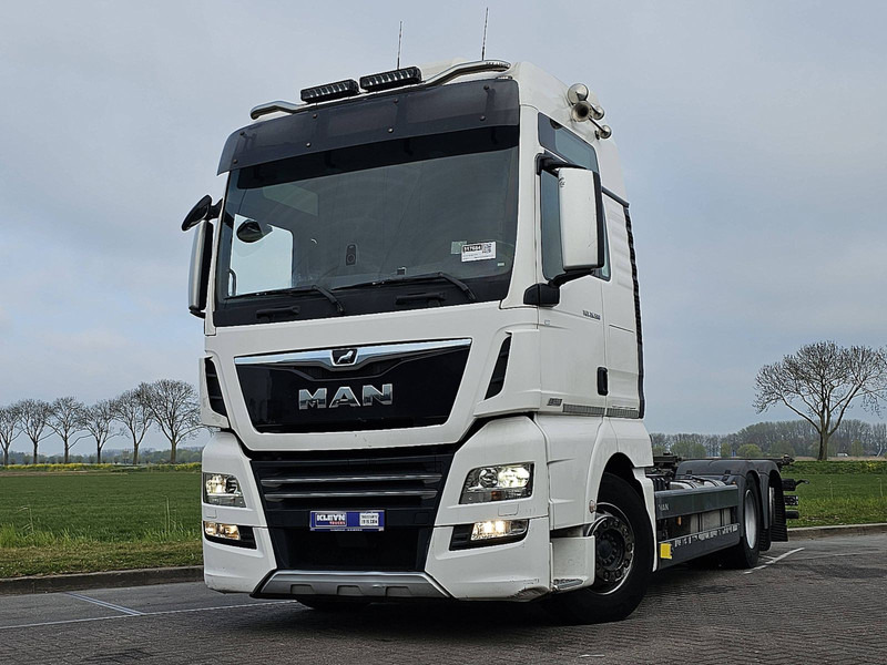 MAN 26.580 TGX XXL 6X2-4 STEER AXLE - Camion porte-conteneur/ Caisse mobile: photos 1 MAN 26.580 TGX XXL 6X2-4 STEER AXLE - Camion porte-conteneur/ Caisse mobile: photos 1