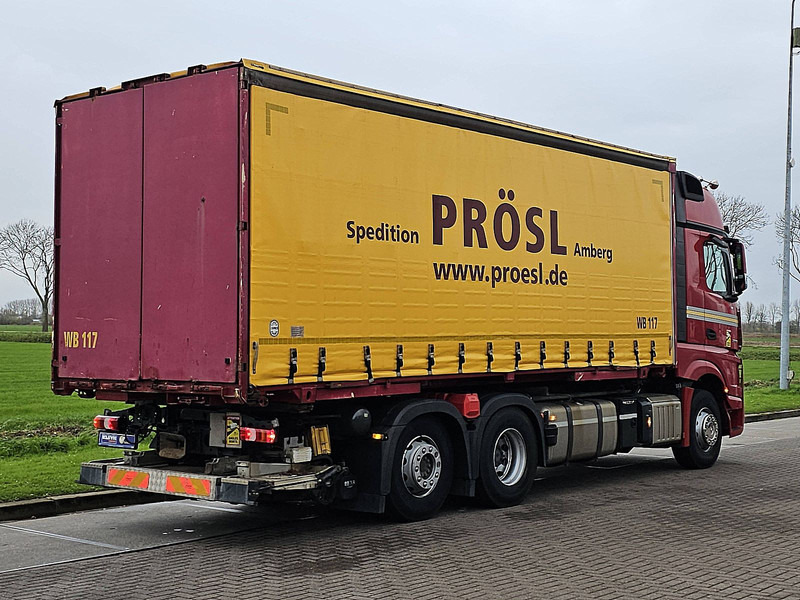 Mercedes-Benz ACTROS 2551 - Camion à rideaux coulissants: photos 3 Mercedes-Benz ACTROS 2551 - Camion à rideaux coulissants: photos 3