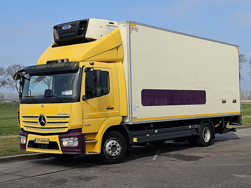 Mercedes-Benz ATEGO 1224 CARRIER TAILLIFT - Camion frigorifique: photos 2 Mercedes-Benz ATEGO 1224 CARRIER TAILLIFT - Camion frigorifique: photos 2