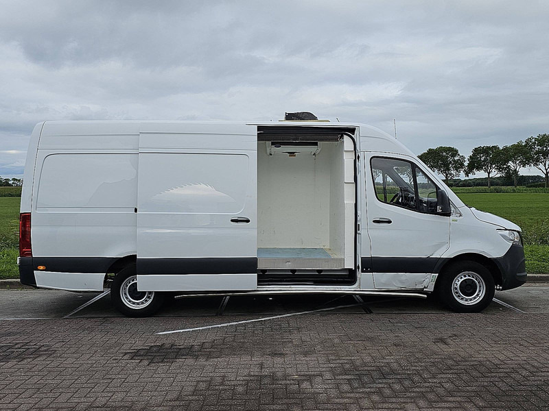 Utilitaire frigorifique Mercedes-Benz Sprinter 315 FRIGO CARRIER EURO6: photos 13 Utilitaire frigorifique Mercedes-Benz Sprinter 315 FRIGO CARRIER EURO6: photos 13