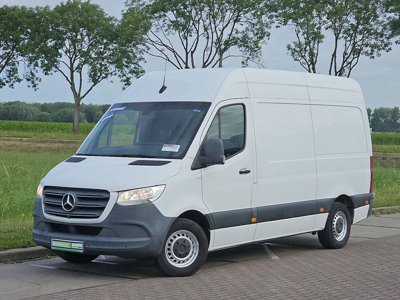 Mercedes-Benz Sprinter 316 L2H2 RWD MBUX Autom! - Fourgon utilitaire: photos 2 Mercedes-Benz Sprinter 316 L2H2 RWD MBUX Autom! - Fourgon utilitaire: photos 2