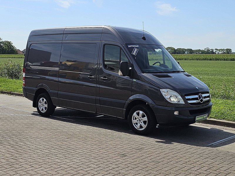 Mercedes-Benz Sprinter 319 V6 3.0 ltr ac aut. - Fourgon utilitaire: photos 5 Mercedes-Benz Sprinter 319 V6 3.0 ltr ac aut. - Fourgon utilitaire: photos 5