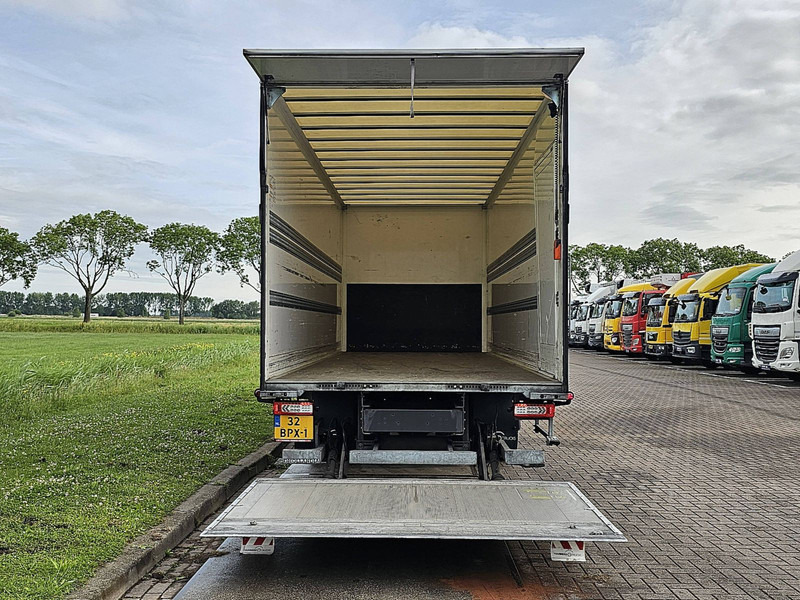 Camion fourgon Renault D 210 11.9T AIRCO TAILLIFT: photos 14