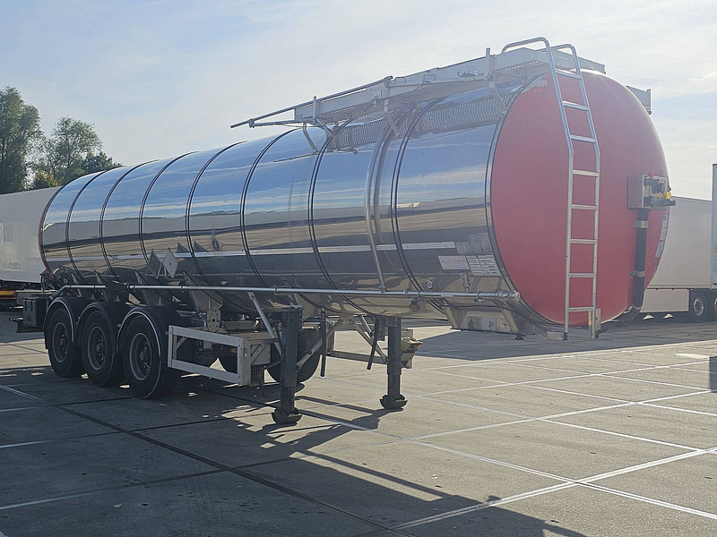 Feldbinder TSA 30,3-1 Bitumen - Semi-remorque: photos 3 Feldbinder TSA 30,3-1 Bitumen - Semi-remorque: photos 3