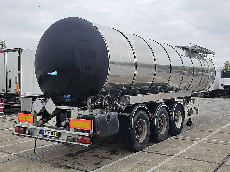 Feldbinder TSA 30,3-1 Bitumen - Semi-remorque: photos 2 Feldbinder TSA 30,3-1 Bitumen - Semi-remorque: photos 2