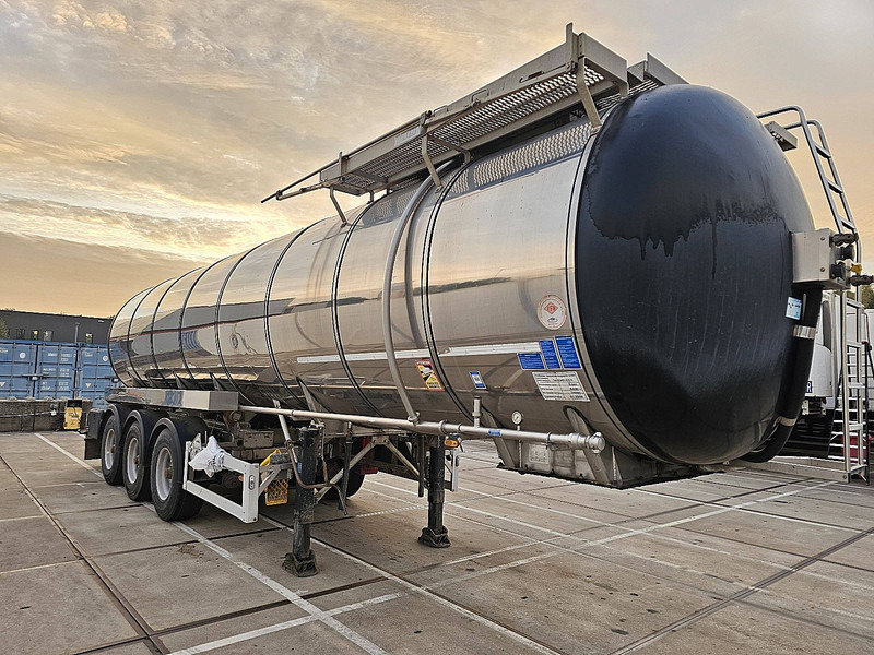 Feldbinder TSA 30,3-1 - Semi-remorque: photos 3 Feldbinder TSA 30,3-1 - Semi-remorque: photos 3