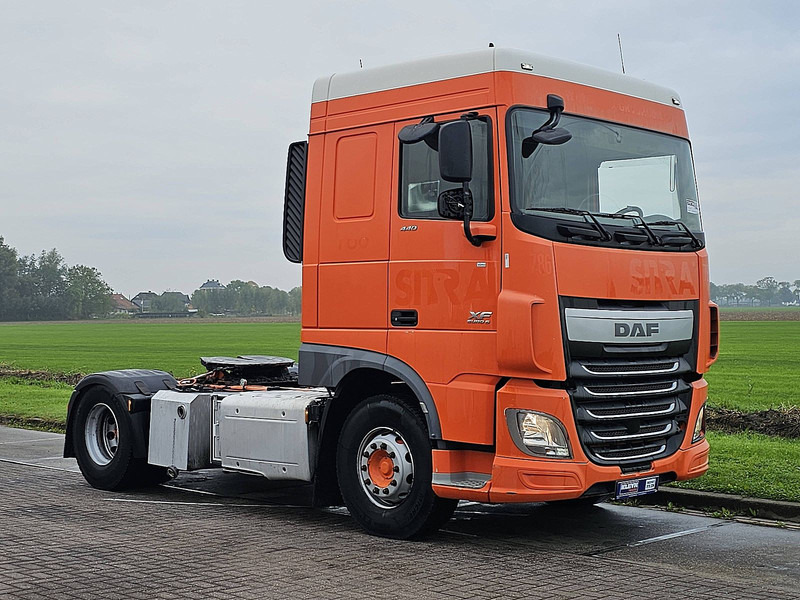 DAF XF 440 SPACECAB MANUAL - Tracteur routier: photos 5 DAF XF 440 SPACECAB MANUAL - Tracteur routier: photos 5
