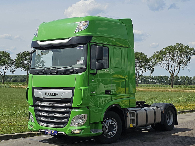 DAF XF 530 - Tracteur routier: photos 2 DAF XF 530 - Tracteur routier: photos 2