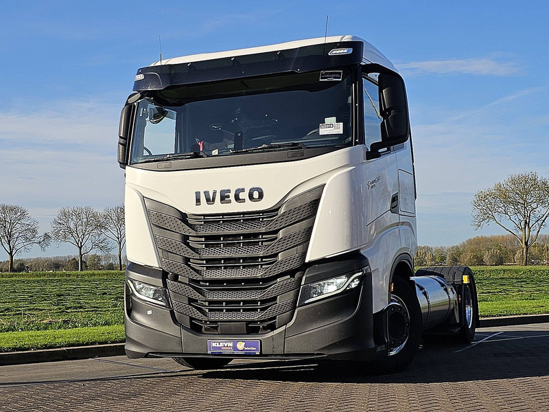 Iveco S-WAY AS440S46 LNG GAS - Tracteur routier: photos 1 Iveco S-WAY AS440S46 LNG GAS - Tracteur routier: photos 1