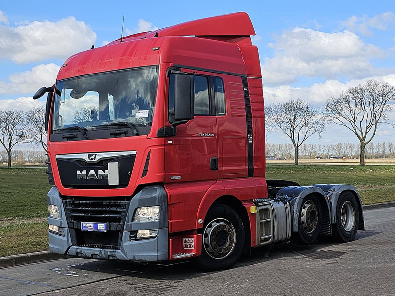 MAN 26.500 TGX XLX 6X2 INTARDER - Tracteur routier: photos 2 MAN 26.500 TGX XLX 6X2 INTARDER - Tracteur routier: photos 2