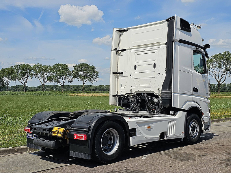 Mercedes-Benz ACTROS 1845 LS Gigaspace - Tracteur routier: photos 3 Mercedes-Benz ACTROS 1845 LS Gigaspace - Tracteur routier: photos 3