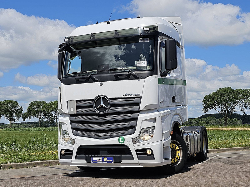 Mercedes-Benz ACTROS 1848 LS STR.SP. RET. 2X TANK - Tracteur routier: photos 1 Mercedes-Benz ACTROS 1848 LS STR.SP. RET. 2X TANK - Tracteur routier: photos 1