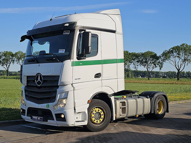 Mercedes-Benz ACTROS 1848 LS STR.SP. RET. 2X TANK - Tracteur routier: photos 2 Mercedes-Benz ACTROS 1848 LS STR.SP. RET. 2X TANK - Tracteur routier: photos 2