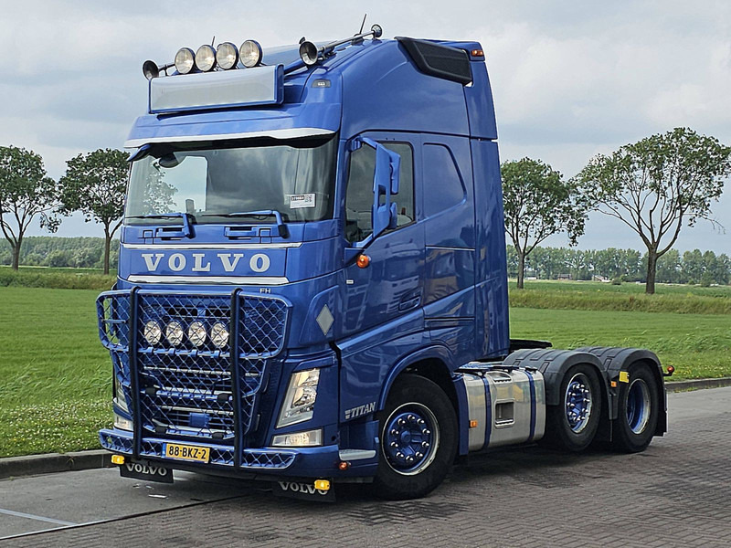 Volvo FH 460 XL 6X2 SPECIAL SHOW - Tracteur routier: photos 2 Volvo FH 460 XL 6X2 SPECIAL SHOW - Tracteur routier: photos 2