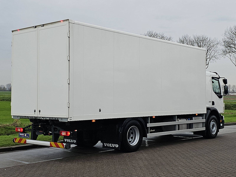 Volvo FE 320.18 6100 KM LIKE NEW!! - Camion fourgon: photos 3 Volvo FE 320.18 6100 KM LIKE NEW!! - Camion fourgon: photos 3