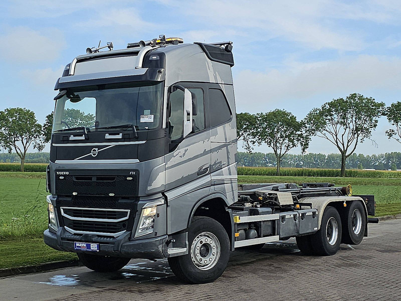 Volvo FH 540 6X4 BOOGIE LIFT VDL - Camion ampliroll: photos 2 Volvo FH 540 6X4 BOOGIE LIFT VDL - Camion ampliroll: photos 2