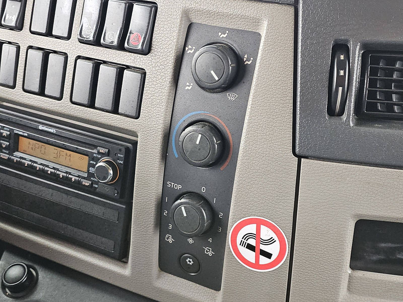 Volvo FL 240.18 MANUAL AIRCO LIFT en crédit-bail Volvo FL 240.18 MANUAL AIRCO LIFT: photos 14 Volvo FL 240.18 MANUAL AIRCO LIFT en crédit-bail Volvo FL 240.18 MANUAL AIRCO LIFT: photos 14