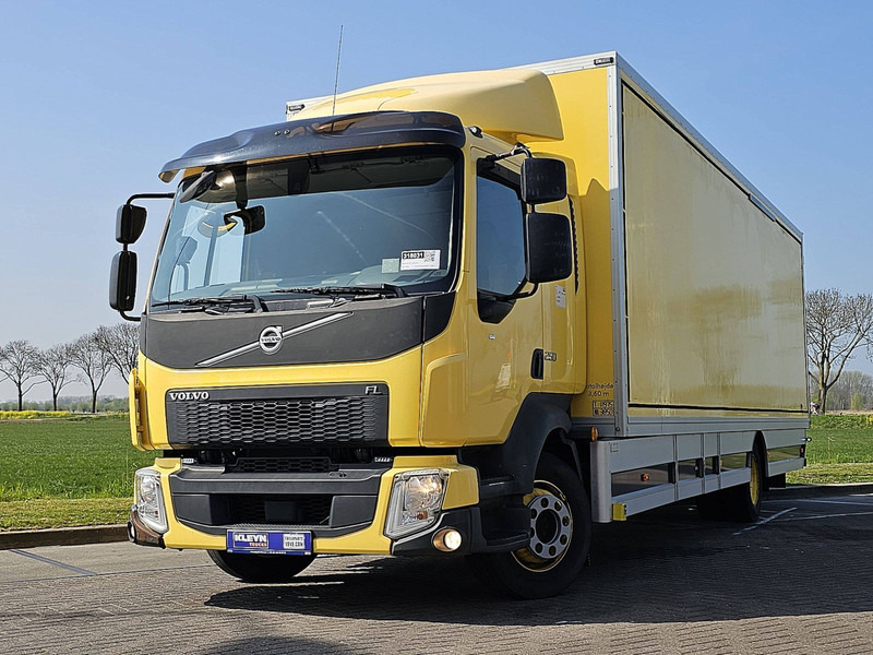 Volvo FL 250.12 AIRCO TAILLIFT - Camion fourgon: photos 1 Volvo FL 250.12 AIRCO TAILLIFT - Camion fourgon: photos 1