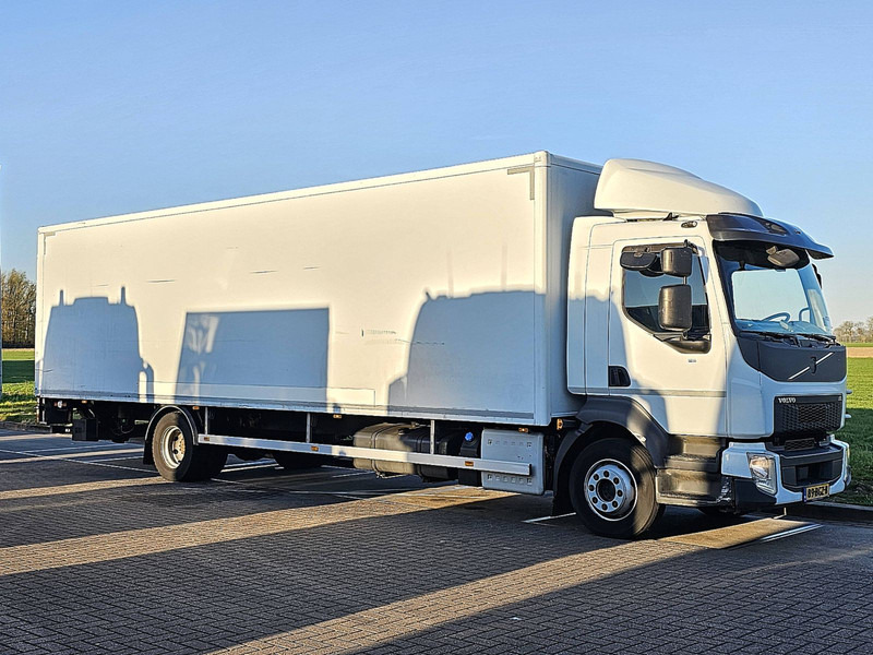 Volvo FL 250.12 - Camion fourgon: photos 5 Volvo FL 250.12 - Camion fourgon: photos 5