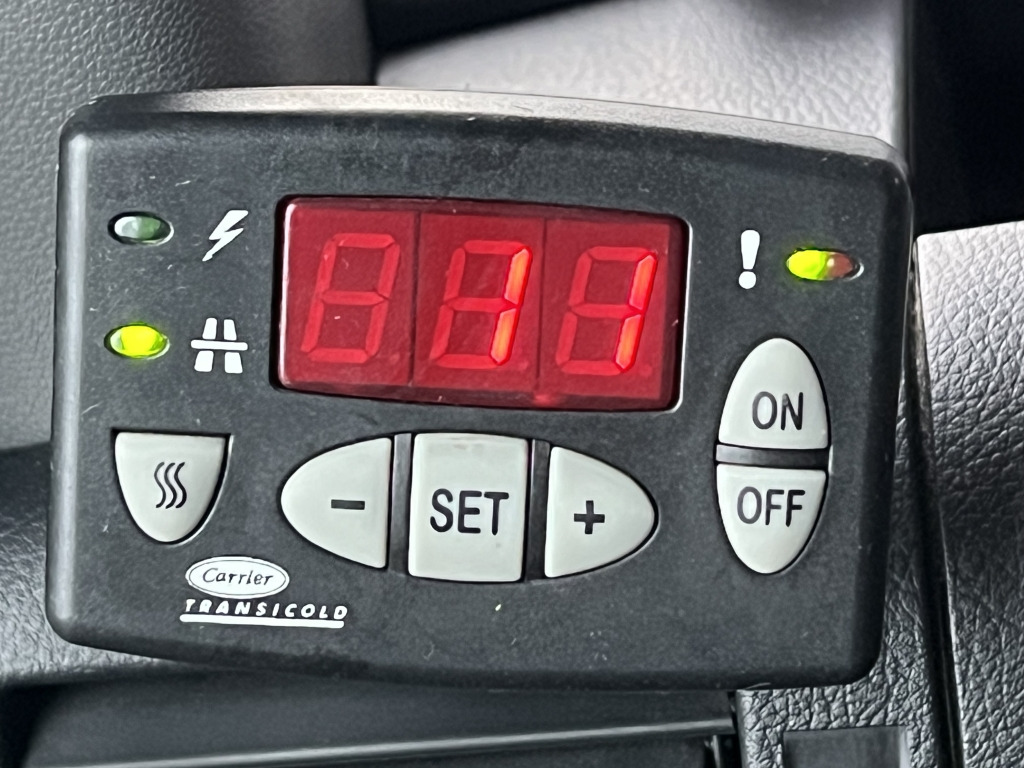 Mercedes-Benz Sprinter 316 CDI 4x4 3,4m CarrierViento Tiefkühl - Utilitaire frigorifique: photos 2 Mercedes-Benz Sprinter 316 CDI 4x4 3,4m CarrierViento Tiefkühl - Utilitaire frigorifique: photos 2