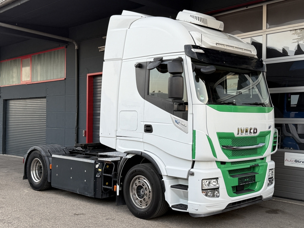 Iveco Stralis AS440S46 NP CNG Standklima 8x Tank NEU!! - Tracteur routier: photos 1 Iveco Stralis AS440S46 NP CNG Standklima 8x Tank NEU!! - Tracteur routier: photos 1