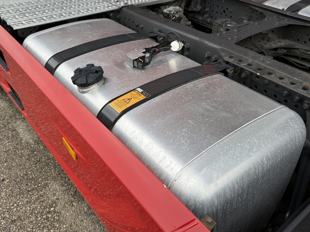 Mercedes-Benz Actros 1845 SoloStar Standklimaanlage 2xTank ACC - Tracteur routier: photos 4 Mercedes-Benz Actros 1845 SoloStar Standklimaanlage 2xTank ACC - Tracteur routier: photos 4