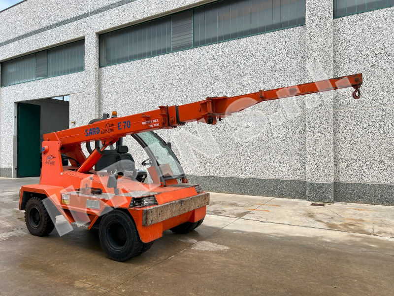Sard E70 - Grue automotrice lente: photos 3 Sard E70 - Grue automotrice lente: photos 3