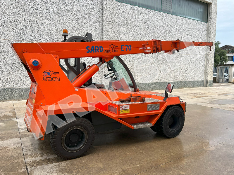 Sard E70 - Grue automotrice lente: photos 4 Sard E70 - Grue automotrice lente: photos 4