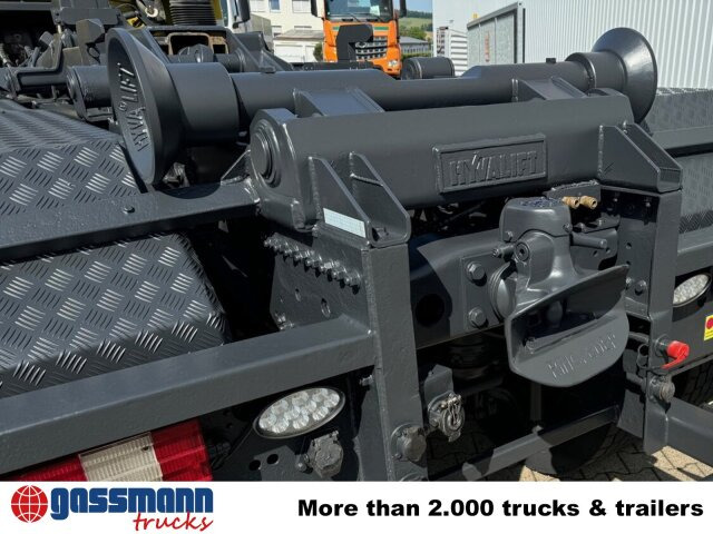 20-47 S - Camion ampliroll: photos 5 20-47 S - Camion ampliroll: photos 5