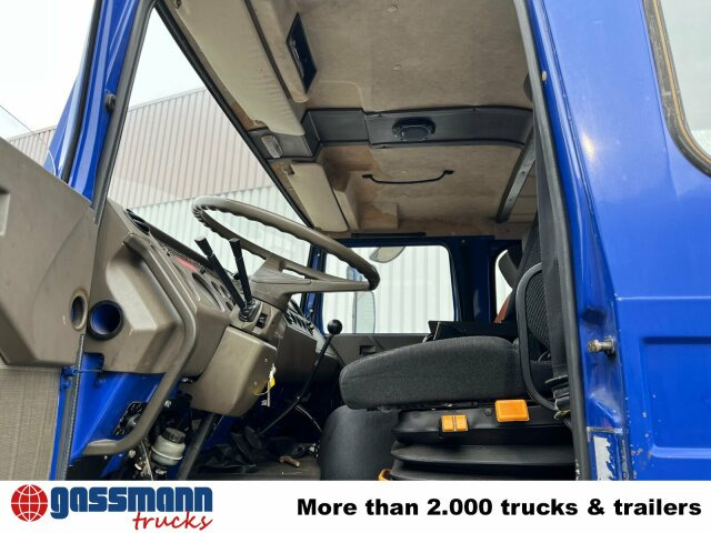 Iveco 120-23 AW 4x4 Doka, V8-Motor, Gerätewagen, - Camion de pompier: photos 3 Iveco 120-23 AW 4x4 Doka, V8-Motor, Gerätewagen, - Camion de pompier: photos 3