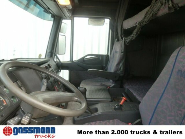 Camion fourgon Iveco Euro Tech 190E40, Möbelkoffer, 49 cbm: photos 10 Camion fourgon Iveco Euro Tech 190E40, Möbelkoffer, 49 cbm: photos 10