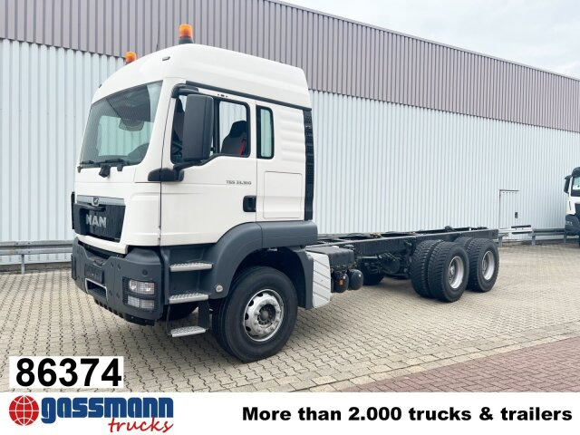 MAN TGS 33.360 6x4 BB, Häckslerkabine, NMV - Châssis cabine: photos 1 MAN TGS 33.360 6x4 BB, Häckslerkabine, NMV - Châssis cabine: photos 1