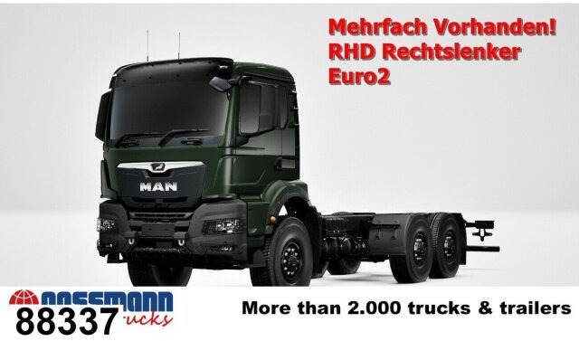 MAN TGS 33.440 6x6 BB CH RHD, Euro2, Rechtslenker, - Châssis cabine: photos 1 MAN TGS 33.440 6x6 BB CH RHD, Euro2, Rechtslenker, - Châssis cabine: photos 1