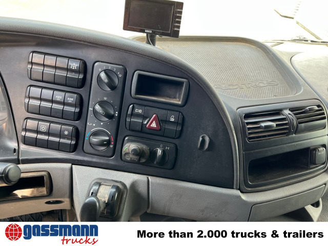 Camion benne, Camion grue Mercedes-Benz Actros 1832 K 4x2 mit Heckkran Hiab XS 099ES-2: photos 7 Camion benne, Camion grue Mercedes-Benz Actros 1832 K 4x2 mit Heckkran Hiab XS 099ES-2: photos 7