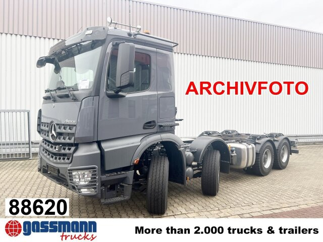 Mercedes-Benz Arocs 3253 L 8x4/4, MultimediaCockpit, Navi, - Châssis cabine: photos 1 Mercedes-Benz Arocs 3253 L 8x4/4, MultimediaCockpit, Navi, - Châssis cabine: photos 1