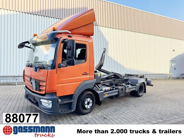 Mercedes-Benz Atego 824 L 4x2, Motorabtrieb, City-Abroller - Camion ampliroll: photos 1 Mercedes-Benz Atego 824 L 4x2, Motorabtrieb, City-Abroller - Camion ampliroll: photos 1