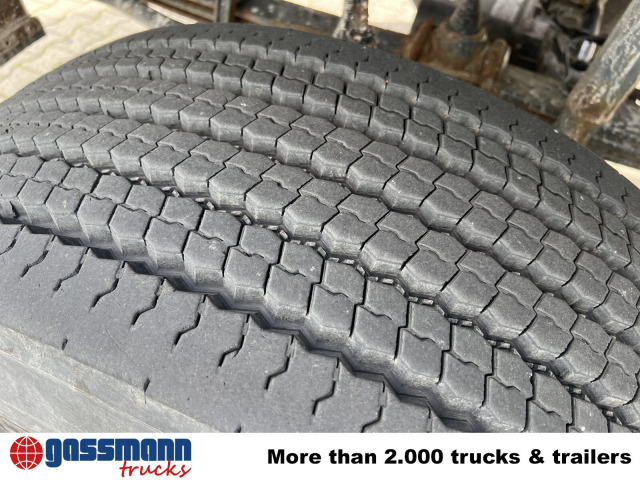 Mercedes-Benz Axor 1828 A 4x4 mit Kran Hiab XS 166 E-5 - Camion plateau, Camion grue: photos 3 Mercedes-Benz Axor 1828 A 4x4 mit Kran Hiab XS 166 E-5 - Camion plateau, Camion grue: photos 3