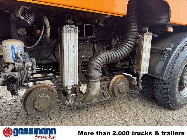 Mercedes-Benz Axor 1829 4x2, Zweiweg Z200, Kehrmaschine Faun - Balayeuse de voirie: photos 3 Mercedes-Benz Axor 1829 4x2, Zweiweg Z200, Kehrmaschine Faun - Balayeuse de voirie: photos 3