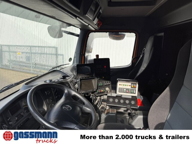 Mercedes-Benz Axor 1829 4x2, Zweiweg Z200, Kehrmaschine Faun - Balayeuse de voirie: photos 5 Mercedes-Benz Axor 1829 4x2, Zweiweg Z200, Kehrmaschine Faun - Balayeuse de voirie: photos 5