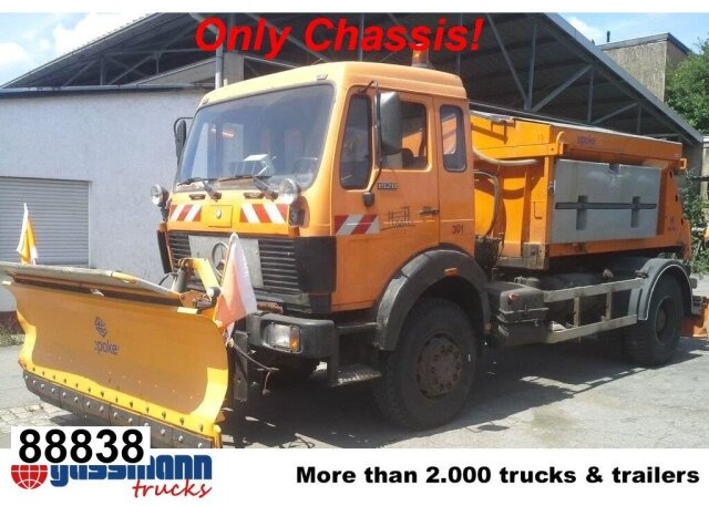 Mercedes-Benz NG 1928 A 4x4, V8-Motor, Winterdienstaustattung - Châssis cabine: photos 1 Mercedes-Benz NG 1928 A 4x4, V8-Motor, Winterdienstaustattung - Châssis cabine: photos 1