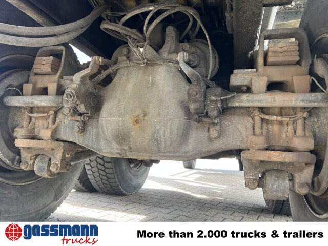 Mercedes-Benz SK II 2638/44 A 6x6, V8, Retarder, Kran, 2x - Camion grue: photos 2 Mercedes-Benz SK II 2638/44 A 6x6, V8, Retarder, Kran, 2x - Camion grue: photos 2