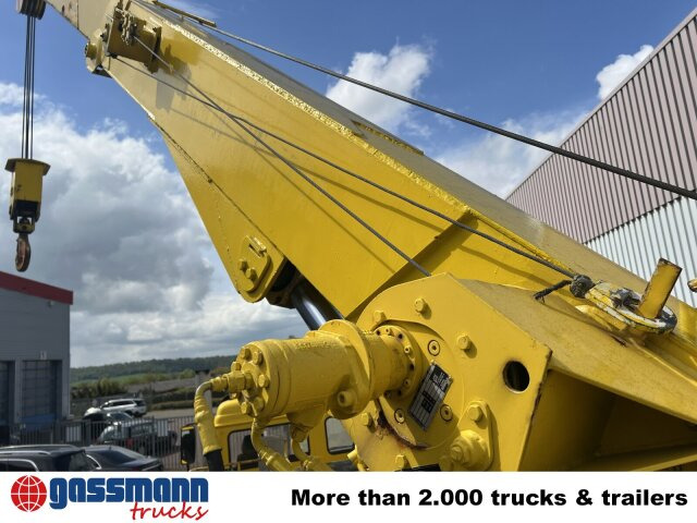 Mercedes-Benz SK II 2638/44 A 6x6, V8, Retarder, Kran, 2x - Camion grue: photos 5 Mercedes-Benz SK II 2638/44 A 6x6, V8, Retarder, Kran, 2x - Camion grue: photos 5