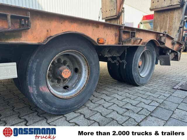 Müller-Mitteltal T 3 Kompakt 30,0, Hydr. Rampen, Verbr. auf 3m - Remorque porte-engin surbaissée: photos 2 Müller-Mitteltal T 3 Kompakt 30,0, Hydr. Rampen, Verbr. auf 3m - Remorque porte-engin surbaissée: photos 2