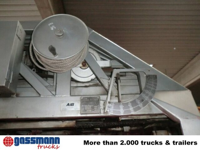 Renault G F231 4x2 - Camion de pompier: photos 3 Renault G F231 4x2 - Camion de pompier: photos 3