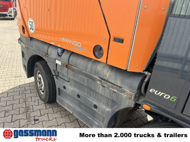 Schmidt Swingo Compact 200 4x2, Kehrmaschine - Balayeuse de voirie: photos 4 Schmidt Swingo Compact 200 4x2, Kehrmaschine - Balayeuse de voirie: photos 4