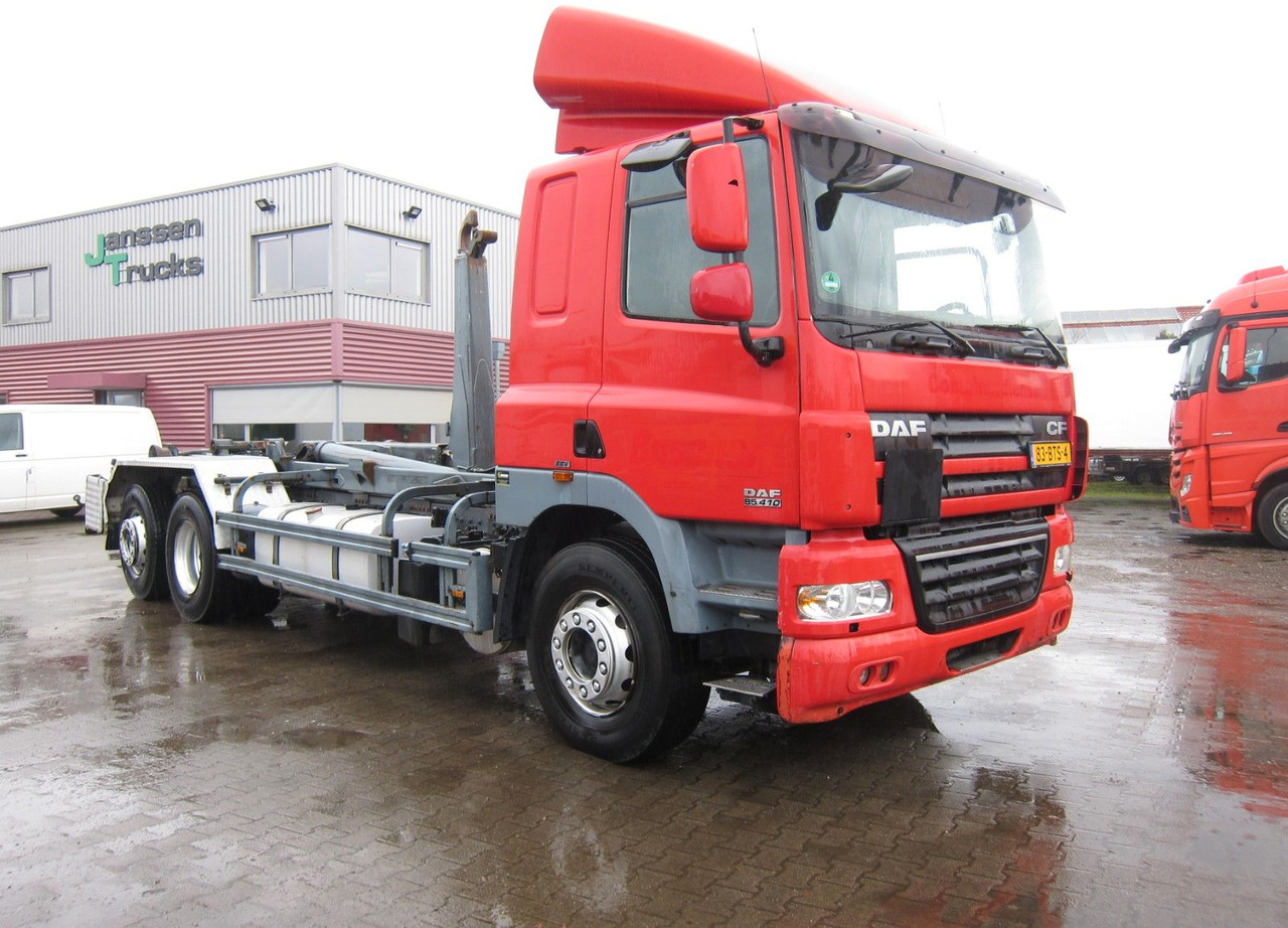 DAF CF 85 410 6X2*4 Meiller Haken Manual Retarder - Camion ampliroll: photos 1 DAF CF 85 410 6X2*4 Meiller Haken Manual Retarder - Camion ampliroll: photos 1