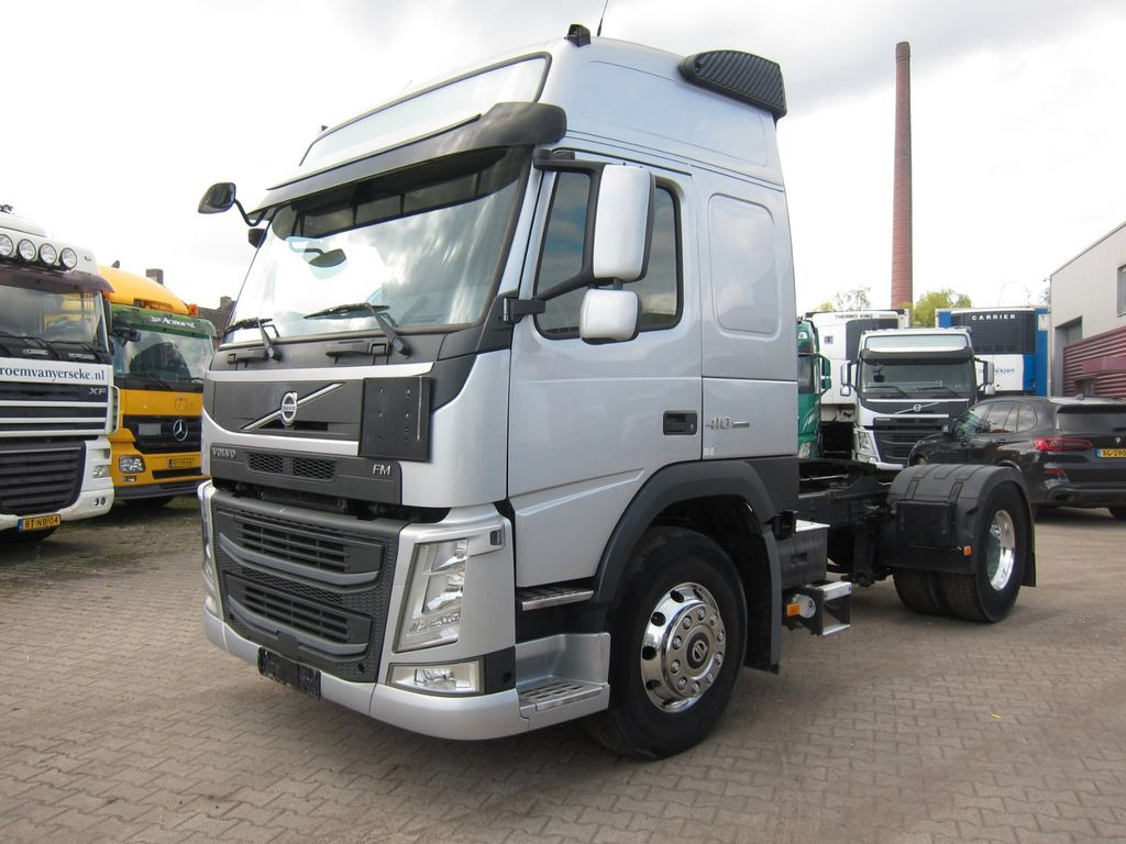 Volvo FM 410 Globe ADR PTO 600tkm Top! - Tracteur routier: photos 3 Volvo FM 410 Globe ADR PTO 600tkm Top! - Tracteur routier: photos 3