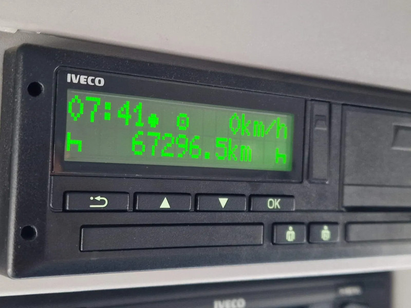 Camion fourgon Iveco EuroCargo 160 210 - Isotherm box - Zepro loadlift - Low KM - Airco - Camera: photos 15